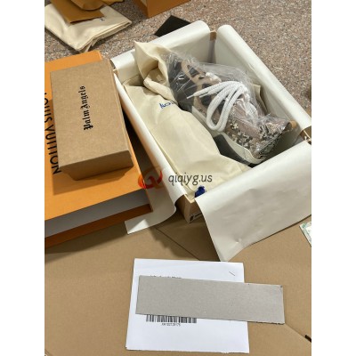 qiqiyg Shipping | qiqiyg.com Official WhatsApp:+8618120605182 QQ067