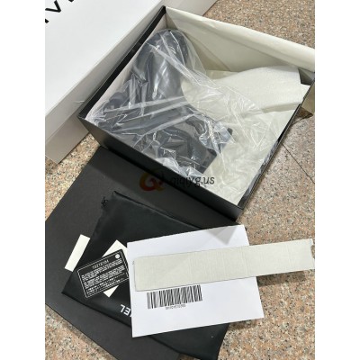 qiqiyg Shipping | qiqiyg.com Official WhatsApp:+8618120605182 QQ118