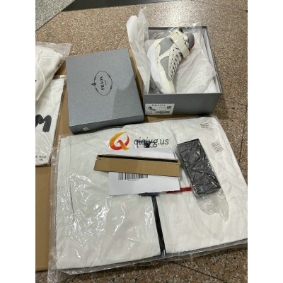 qiqiyg Shipping | qiqiyg.com Official WhatsApp:+8618120605182 QQ166