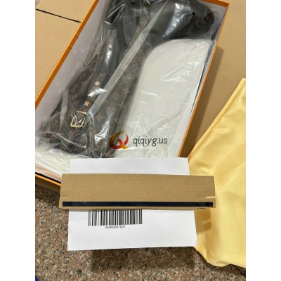 qiqiyg Shipping | qiqiyg.com Official WhatsApp:+8618120605182 QQ176